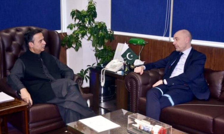 Pakistan, Denmark Discuss $2 Billion Investment in Maritime Sector