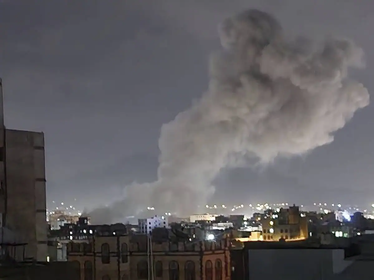 US Airstrikes on Yemen’s Ras Isa Port Reportedly Martyr 33, Injure Dozens
