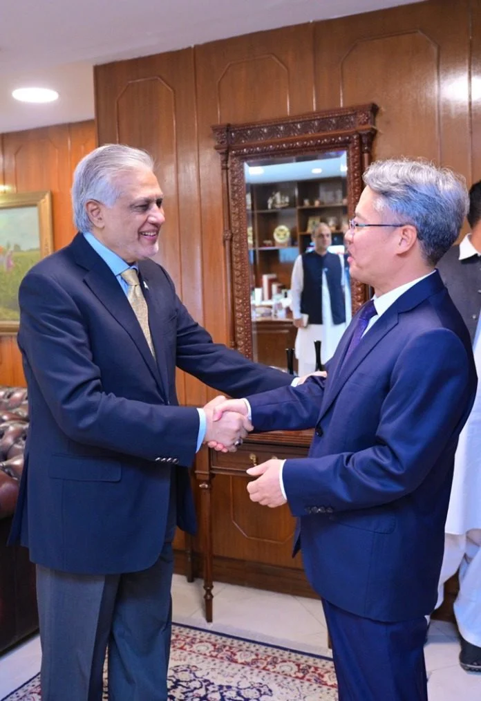 Chinese Ambassador Meets Ishaq Dar to Discuss Regional Security and Strengthen Bilateral Ties