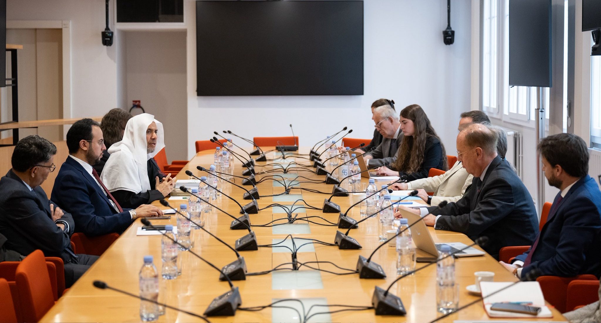 Dr. Al-Issa emphasized the need for responsible dialogue about Islamic teachings.