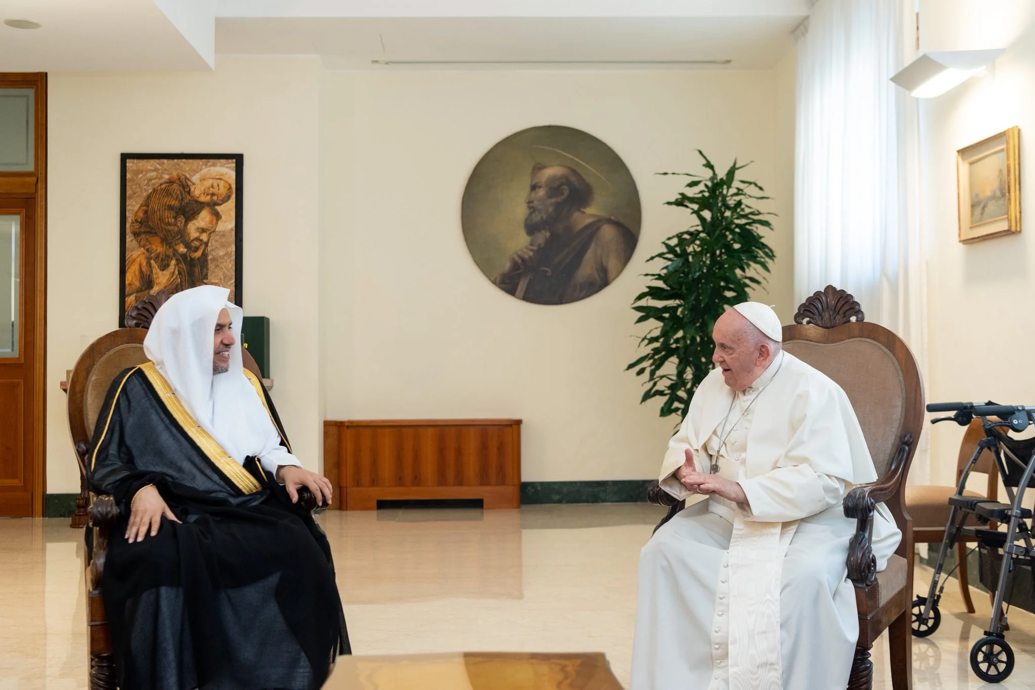 MWL Chief Mourns Pope Francis, Praises Efforts to Strengthen Interfaith Harmony