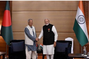 Modi Meets Bangladesh’s Interim Leader Yunus for First Time Since Dhaka Revolution
