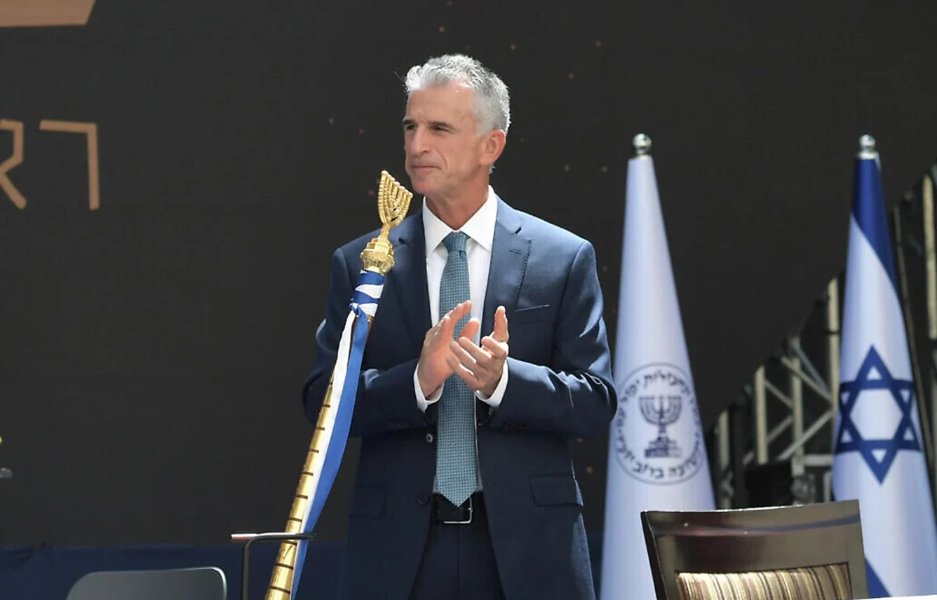 Mossad Chief, Israeli Minister to Meet US Envoy in Paris Ahead of Iran Talks