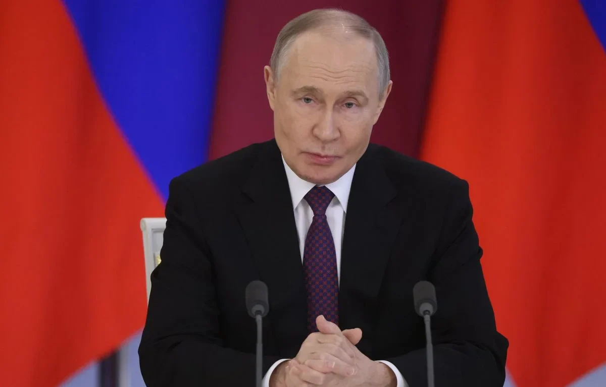 Putin: Iranian Society Uniting Around Leadership Amid Conflict