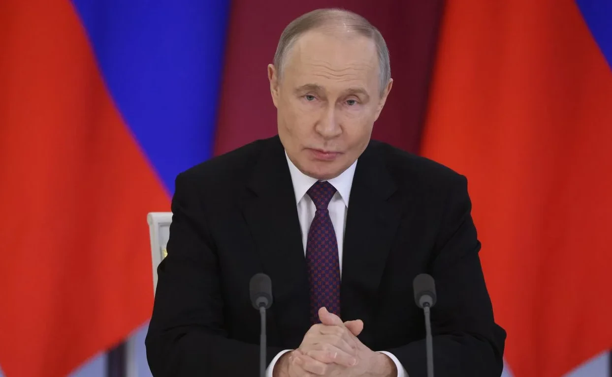 Putin: Iranian Society Uniting Around Leadership Amid Conflict