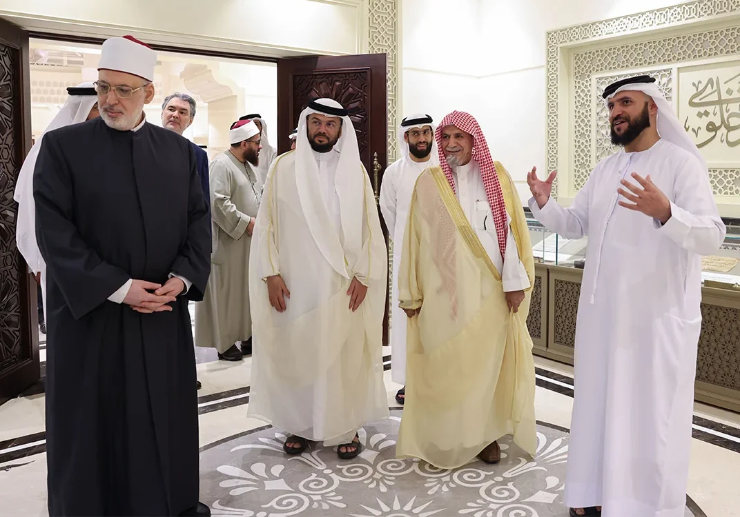Saudi Royal Adviser Visits Sharjah Holy Quran Academy to Boost Cultural Cooperation