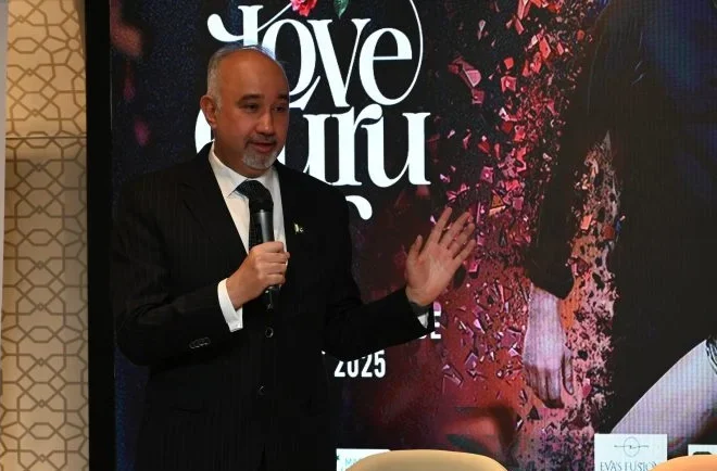 Ambassador Tirmizi Promotes Pakistan’s Cultural Strength and Creative Industry at Dubai Ceremony