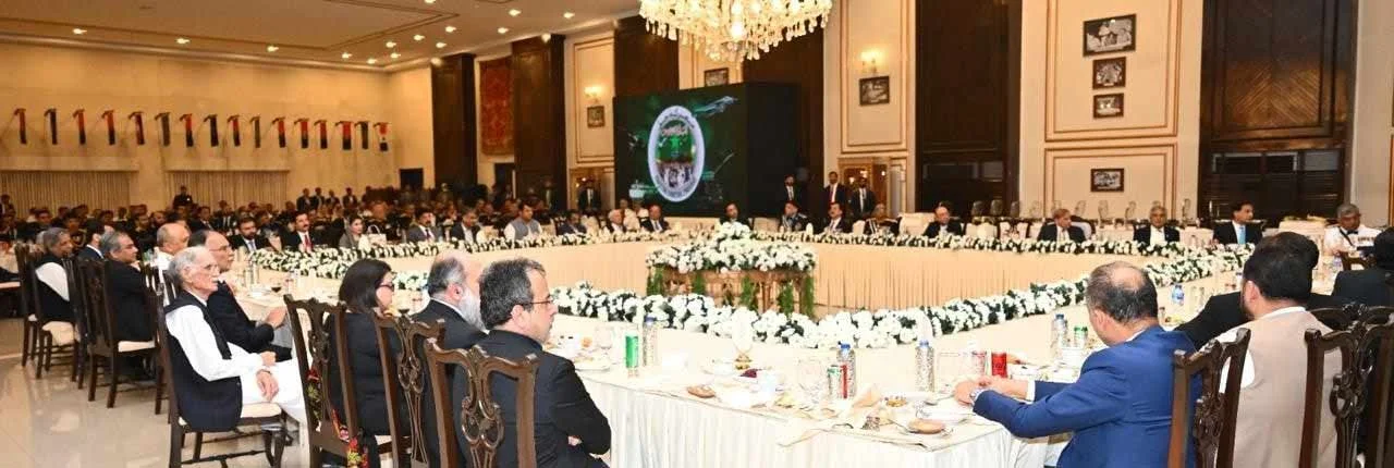 Field Marshal Asim Munir Hosts Dinner Honoring Political Leadership for Success of Operation Bunyān Mursūs