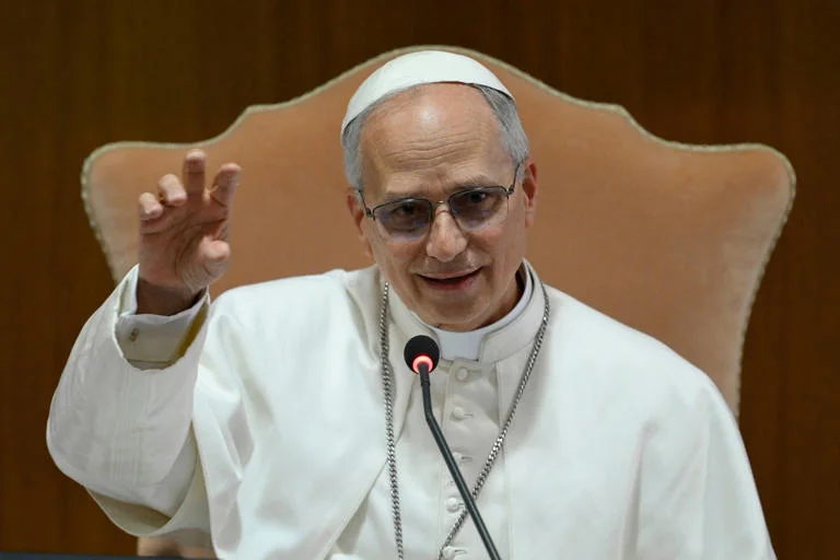 Pope Leo XIV Vows to Uphold Pope Francis’ Legacy, Calls Artificial Intelligence a Key Challenge to Human Dignity
