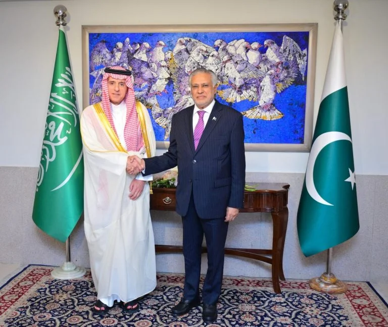 Ishaq Dar Commends Saudi Arabia’s Diplomatic Role in Regional Peace Efforts