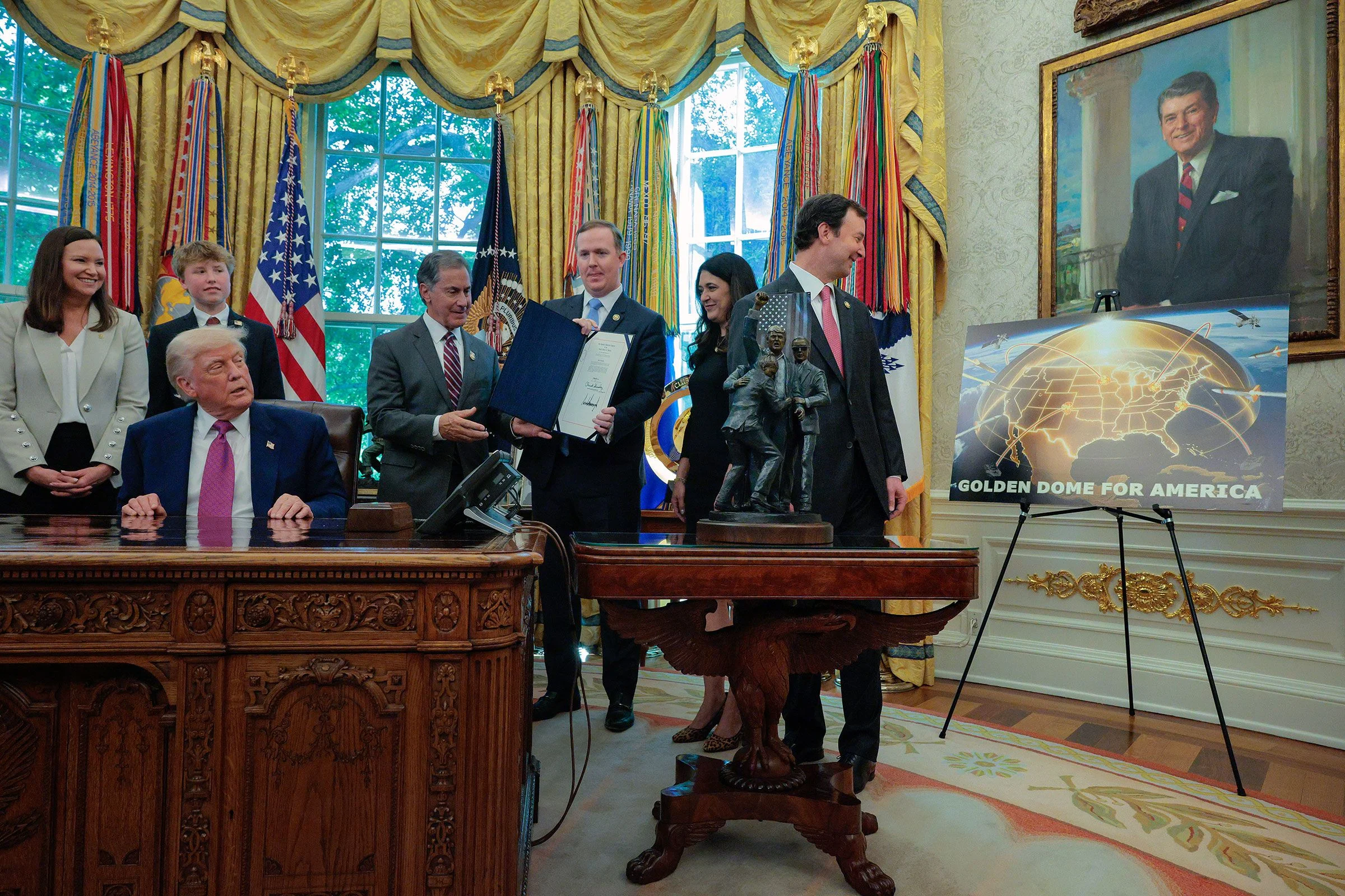 Trump Unveils $540 Billion ‘Golden Dome’ Missile Defense System, Appoints Space Force General to Lead