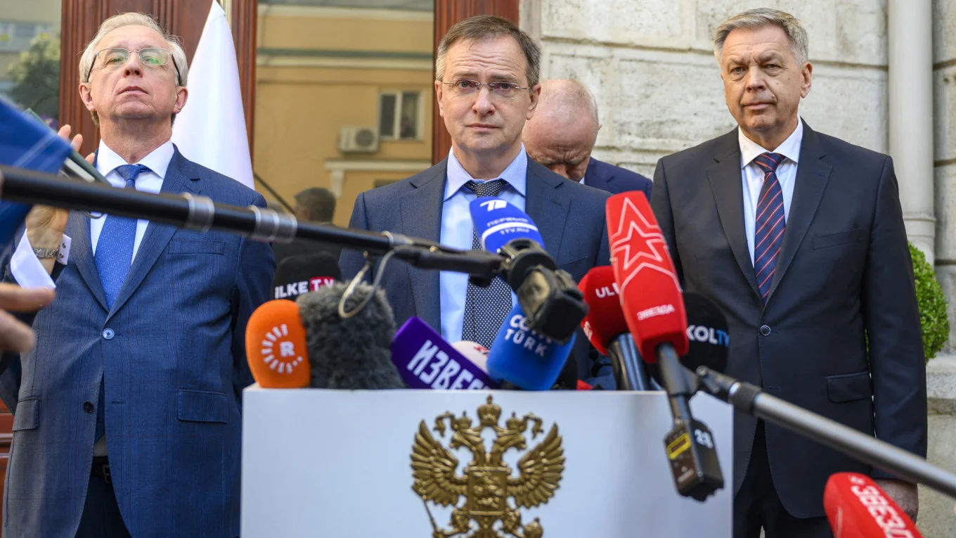 Turkey to Host Trilateral Russia-Ukraine Talks on Friday; U.S. Participation Also Expected