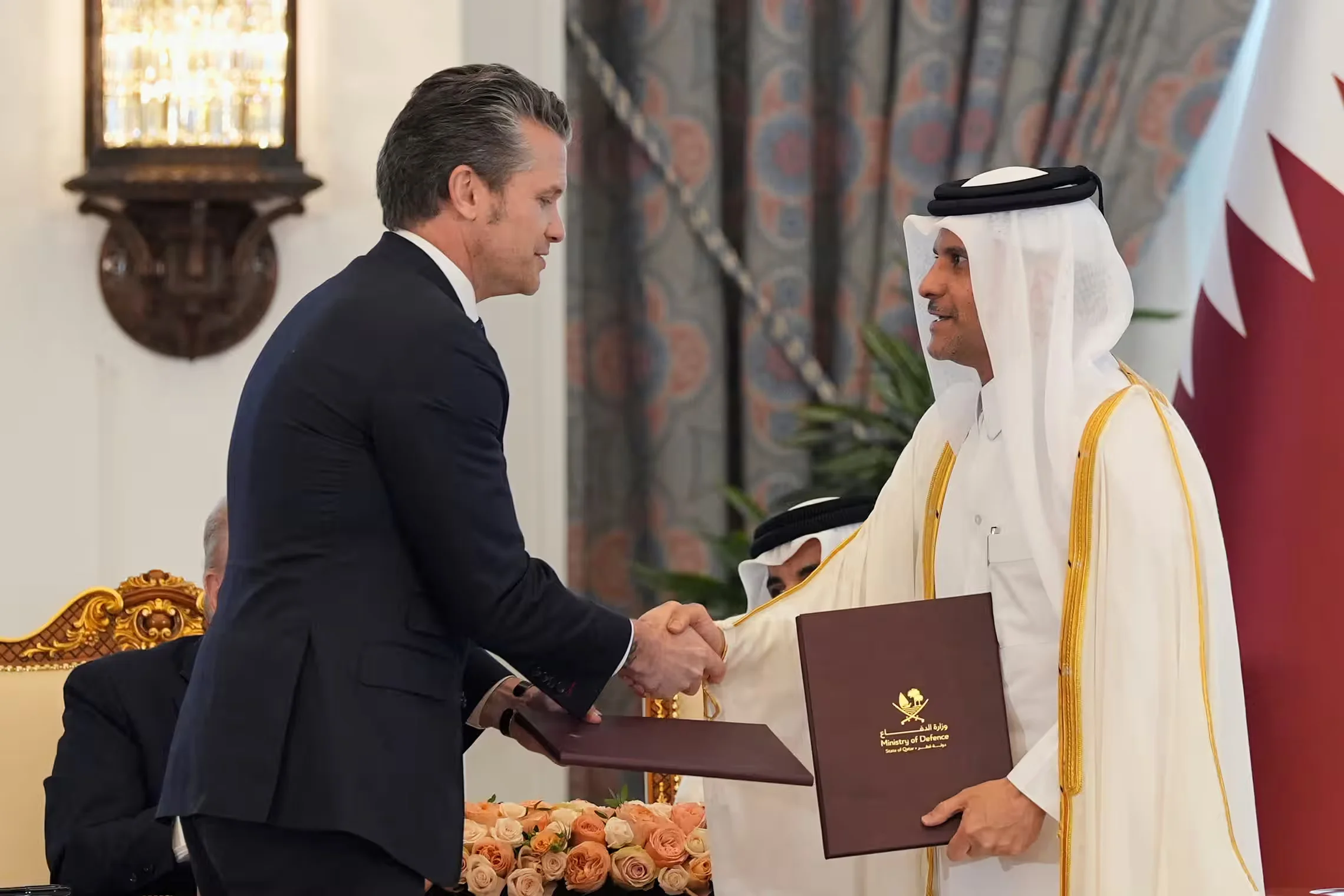 Trump Hails $200 Billion Boeing Jet Deal with Qatar as U.S., Doha Sign Major Defense Agreements