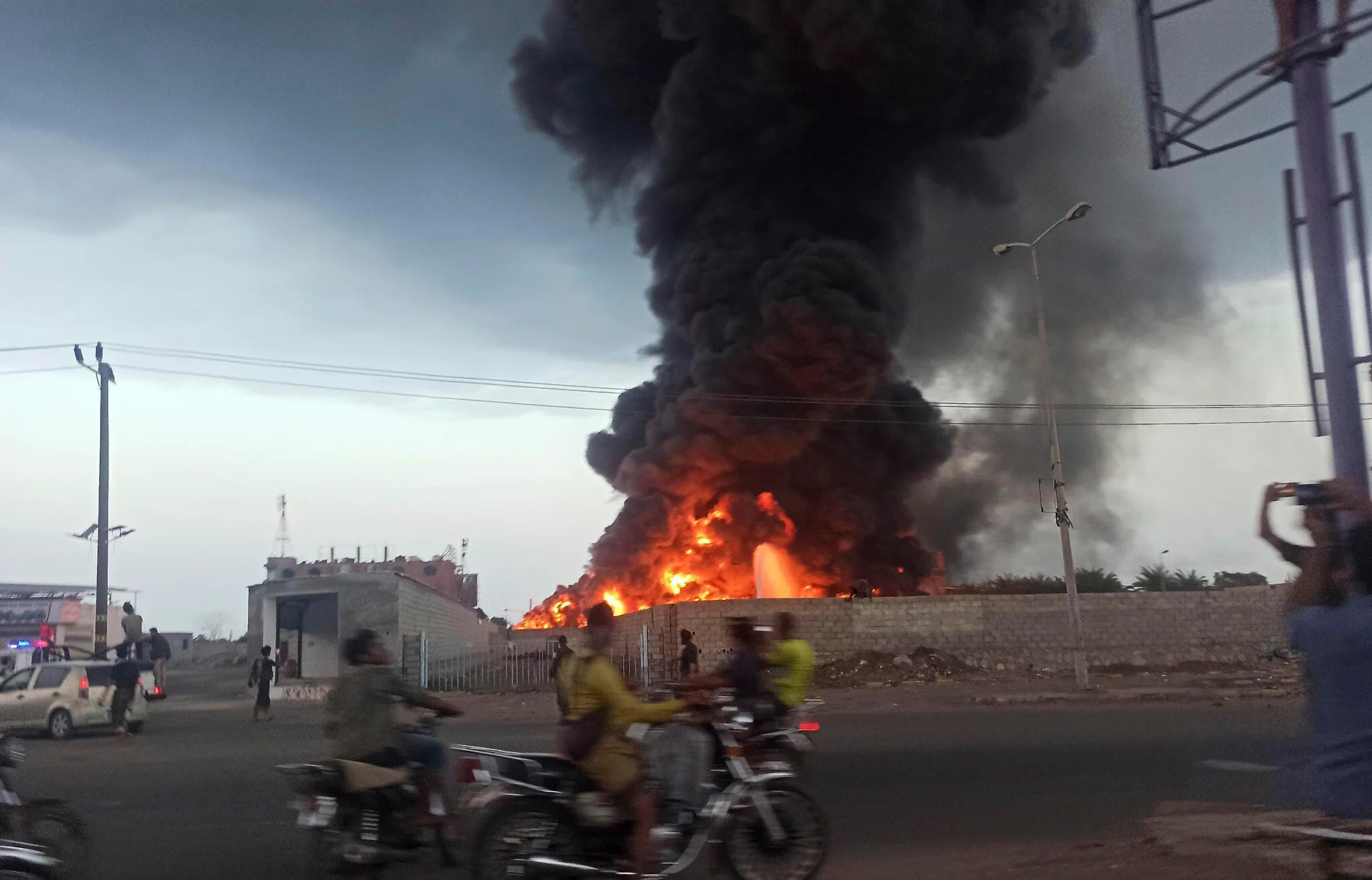 Israel strikes Yemen’s Hodeidah after Houthi missile attack on Ben Gurion Airport.