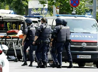 Austria, Ten Dead in Graz School Shooting, Including Attacker