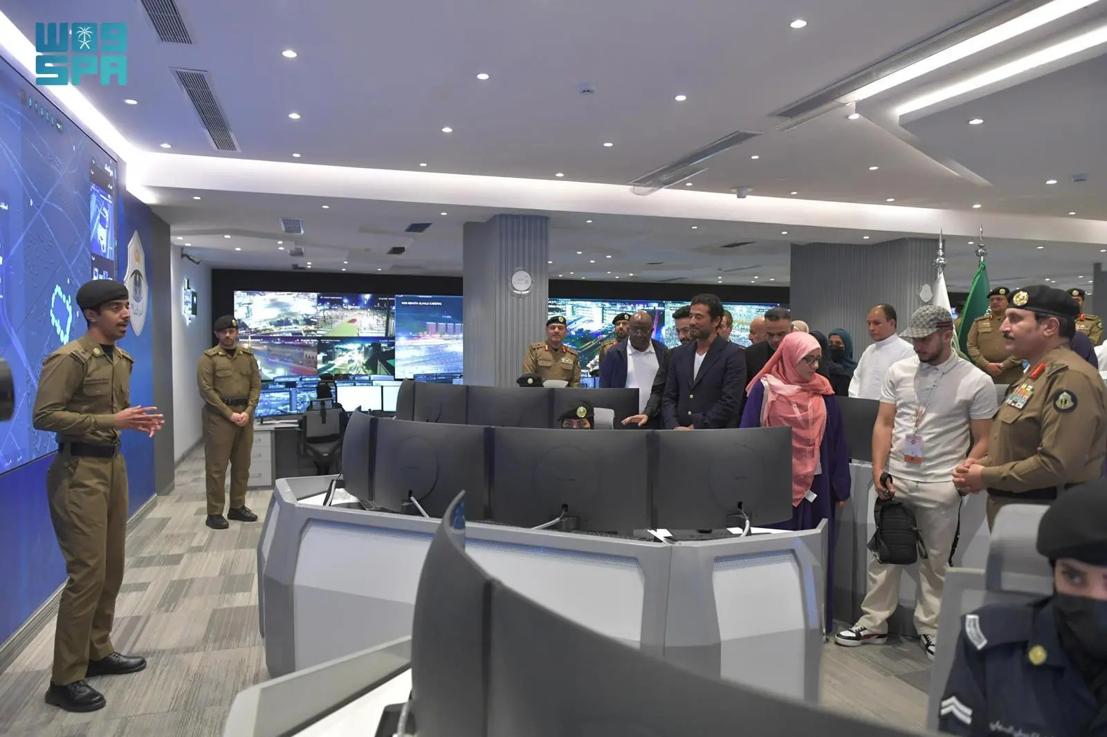 Global Media Delegations Explore Hajj Security Command Center