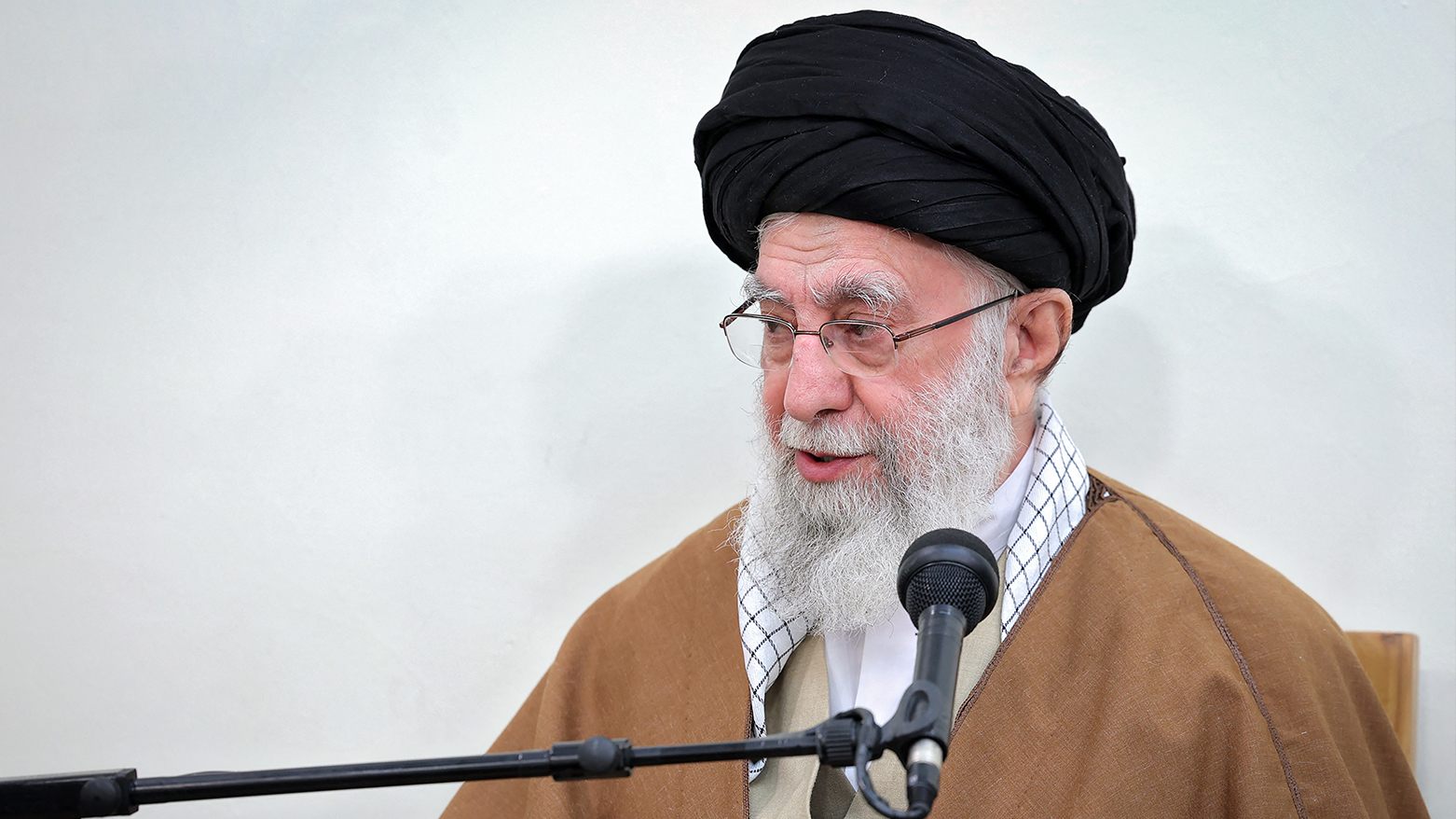 Khamenei Vows Harsh Retaliation for Israeli Strikes: “Bitter Fate Awaits Zionist Regime”