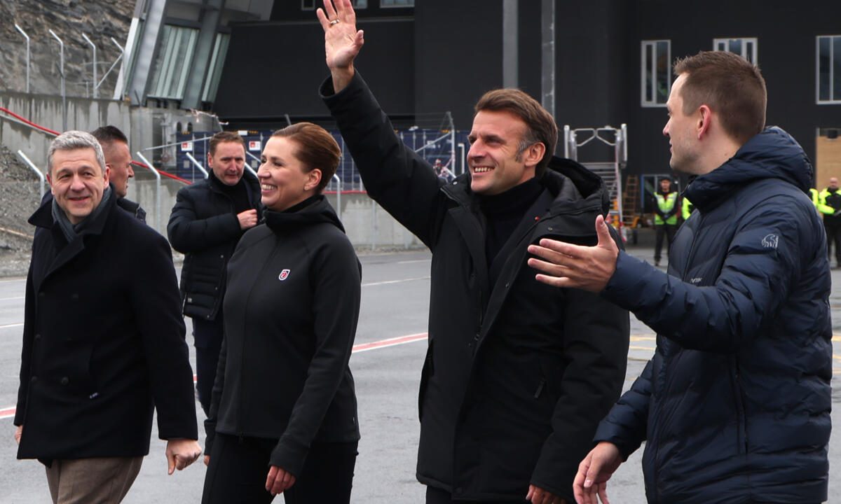 Macron Condemns U.S. Annexation Threats During Historic Visit to Greenland