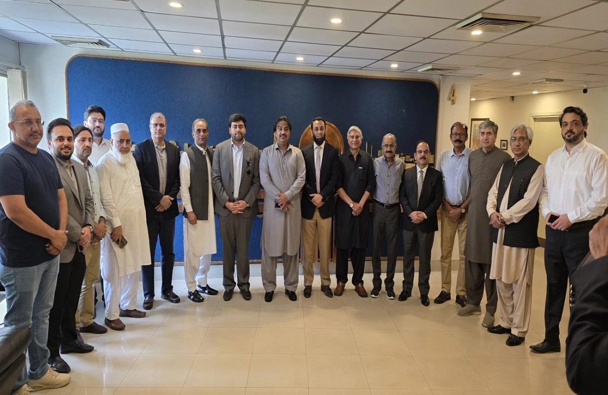Minister Tarar Calls for Institutional Reforms to Address Media Challenges