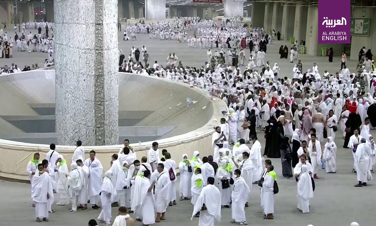 Muslim Pilgrims Perform ‘Stoning of the Devil’ Ritual as Hajj Culminates in Saudi Arabia