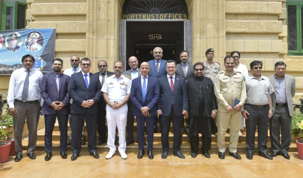 Uzbek Delegation Explores Maritime Investment Prospects at Karachi Port