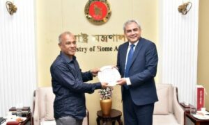 Pakistan, Bangladesh Set to Launch Visa-Free Travel for Diplomatic, Official Passport Holders