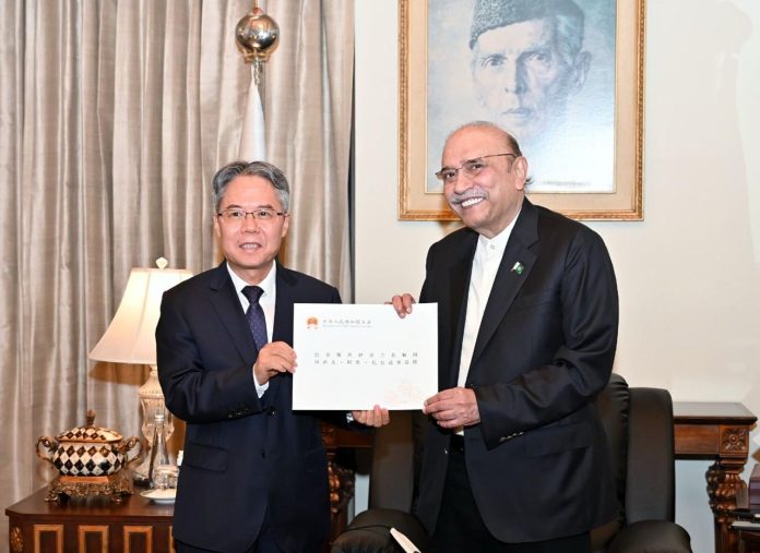 Pakistani President Stresses Boosting Pak-China Trade and Economic Ties in Meeting with Chinese Envoy