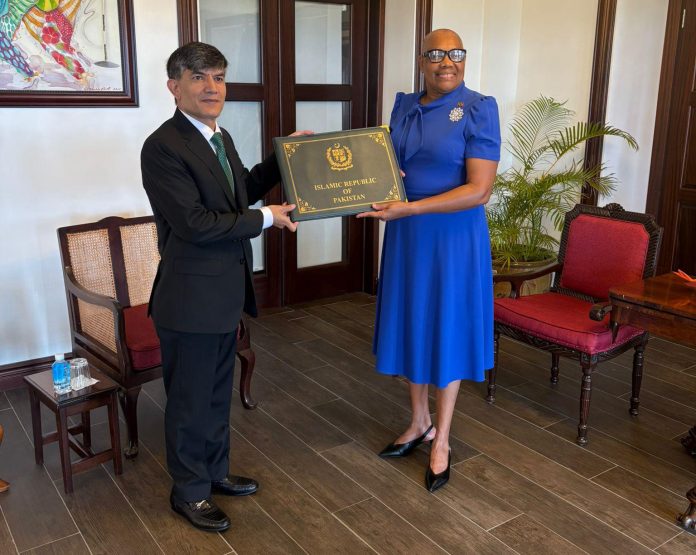 Pakistan’s First High Commissioner Presents Credentials to St. Kitts and Nevis Governor General