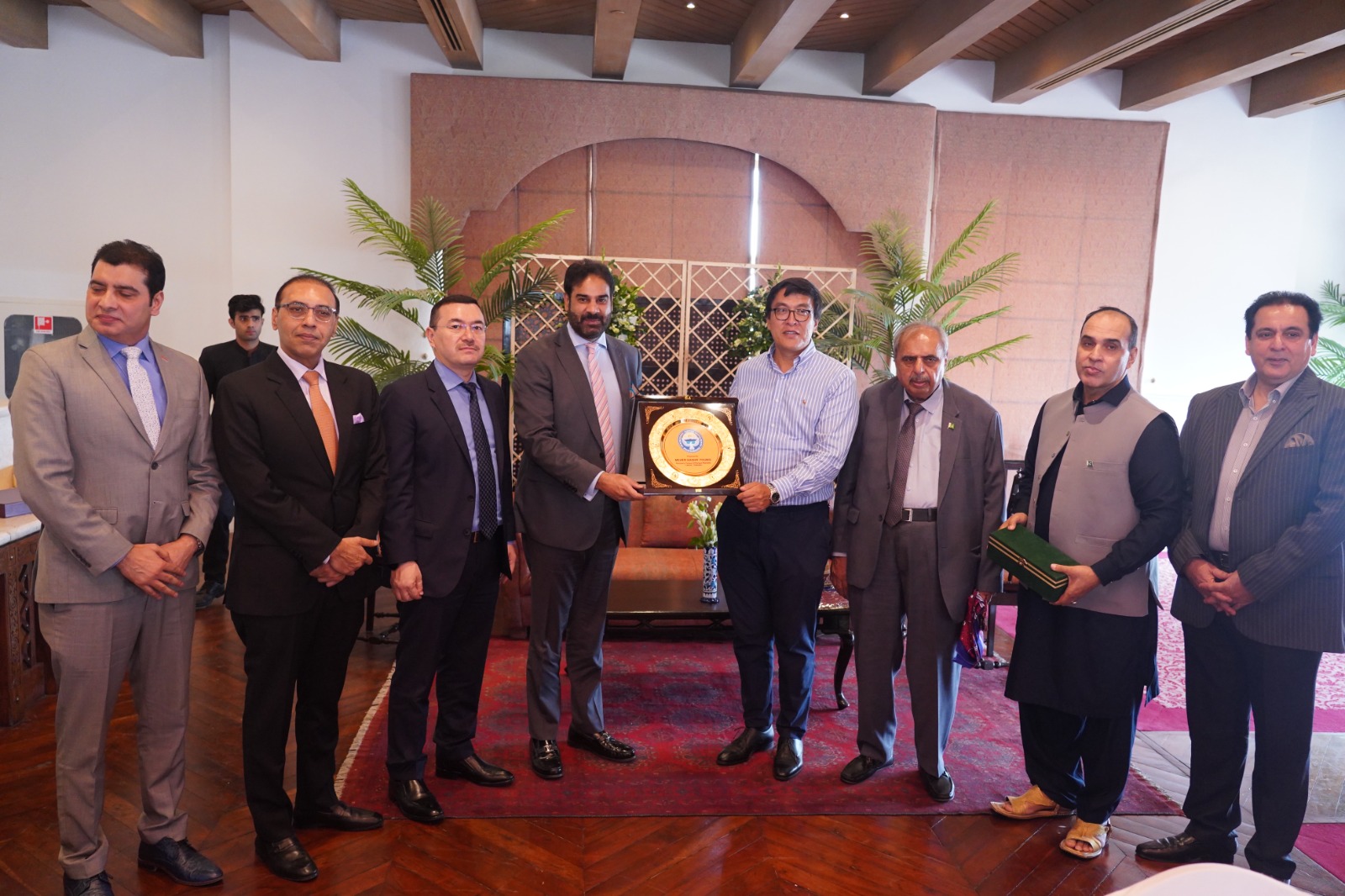 Pakistan Hosts Kyrgyz Delegation to Boost Trade, Investment & Diplomacy
