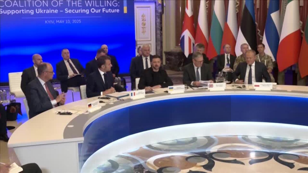 European Leaders Join Zelensky in Washington as Trump Pushes Ukraine Peace Deal