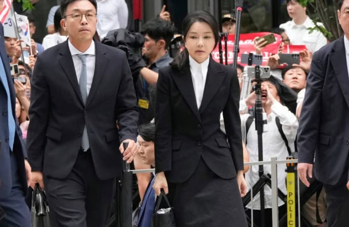 Historic First in South Korea: Ex-First Lady Kim Keon Hee Arrested