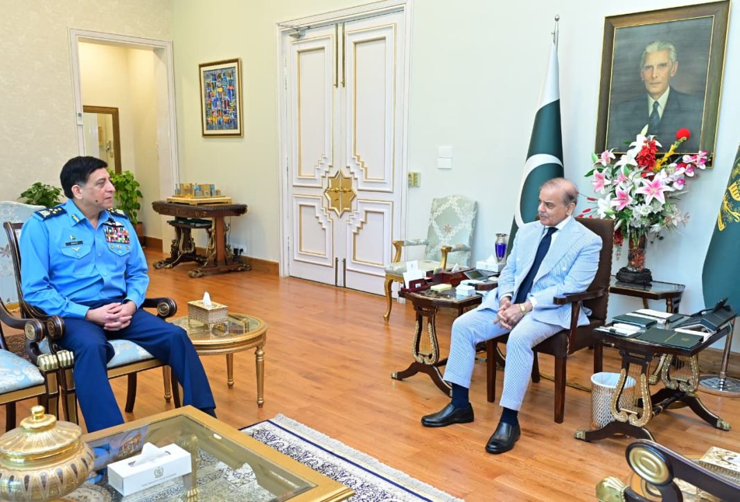 PM Shehbaz Praises Pakistan Air Force’s Role in National Defense