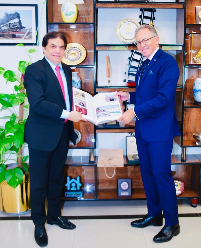 Pakistan, Australia Strengthen Ties with Focus on Railway Modernization