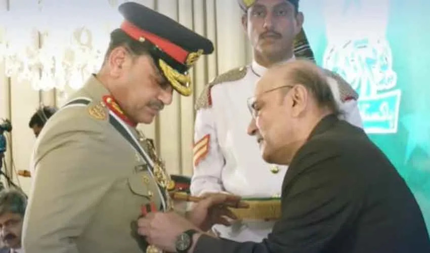Pakistan Honors Top Civil and Military Leaders with Prestigious National Awards