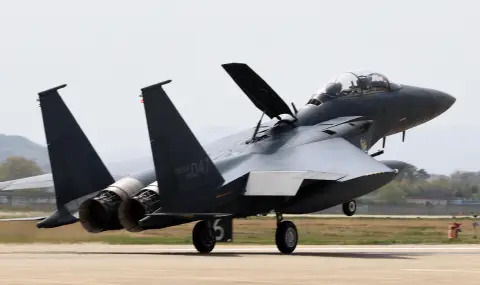 Poland Signs $3.8 Billion Deal With US to Modernize F-16 Fighter Jet Fleet